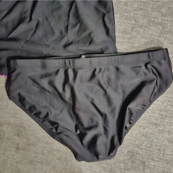 ZeroXposur Plumeria Scuba Tankini Top & ZeroXposur solid Shaper Black bottom S - Picture 9 of 14